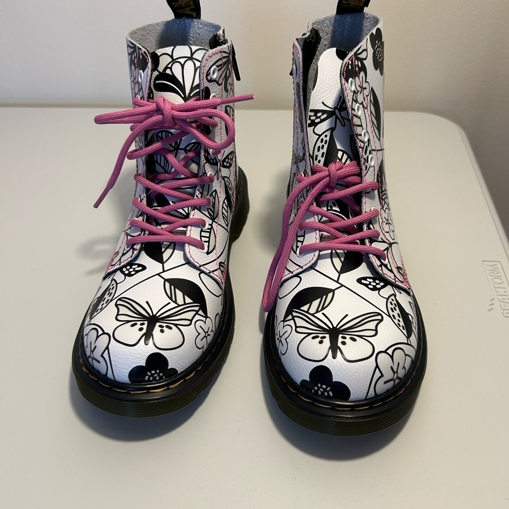 Dr. Martens